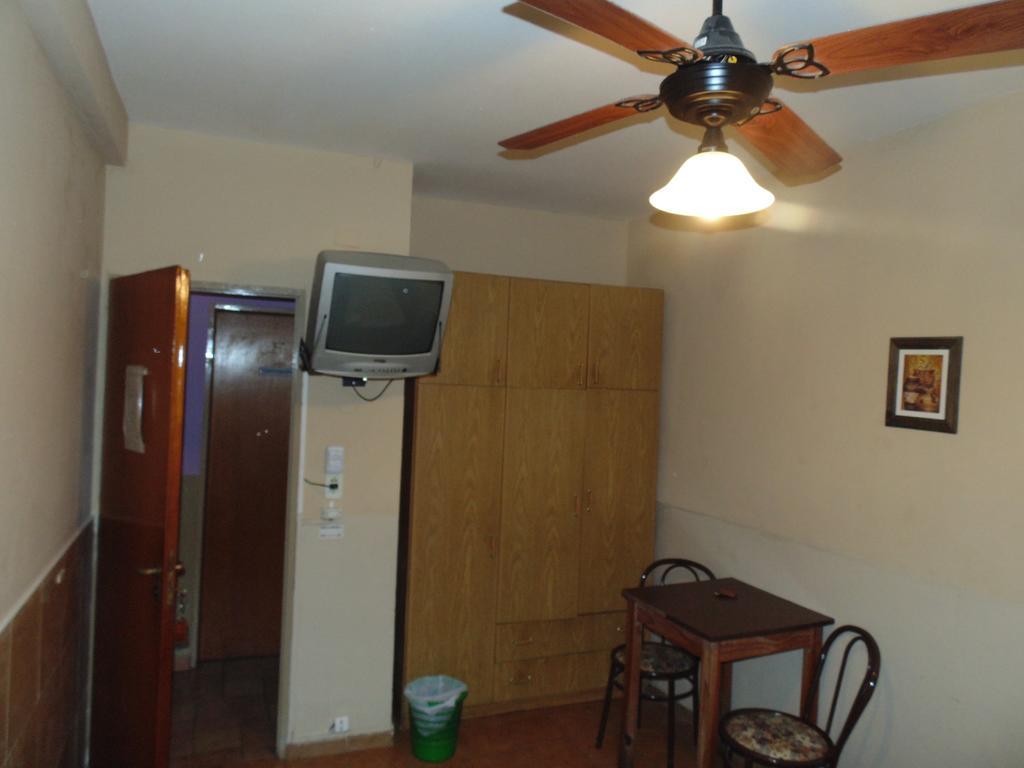 Hotel Plaza Garay Buenos Aires Szoba fotó