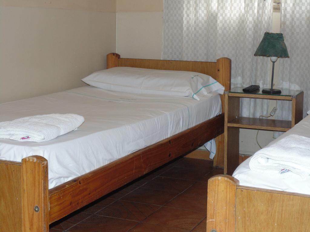 Hotel Plaza Garay Buenos Aires Szoba fotó